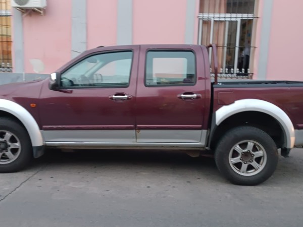 Intendencia incautó una camioneta con 323 infracciones y $4,5 millones de deudas