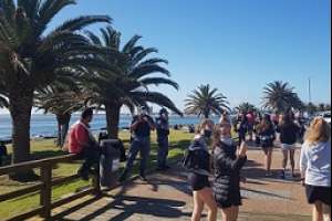 Prefectura y policías patrullan en Punta del Este para evitar aglomeraciones