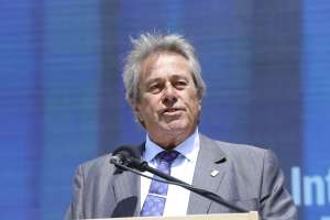 Asumió Antía y se comprometió a profundizar el trabajo y las políticas sociales 