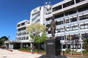 Intendente determinó la competencia de las direcciones generales y realizó modificaciones