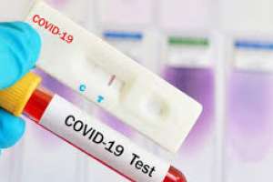 Médica local dio positivo a Covid-19 tras contagio en Minas