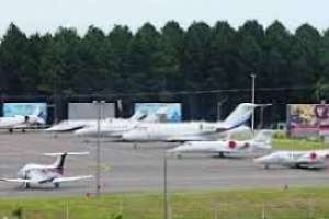 Más de 60 aviones privados llegaron al Aeropuerto de Laguna del Sauce este fin de semana, antes del cierre de fronteras por coronavirus