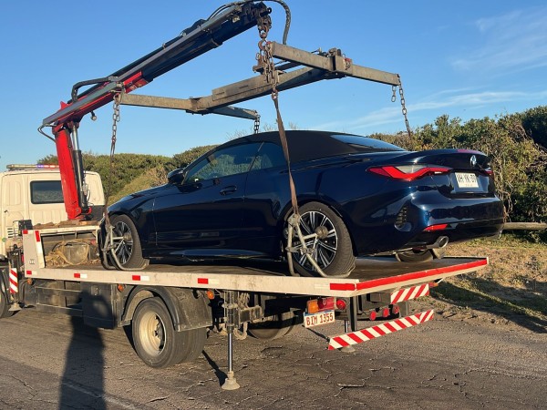 Incautaron auto con...