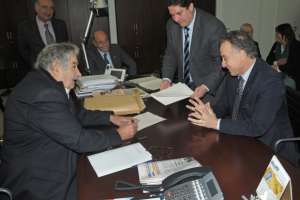 Residencia de Punta del Este: buscan conocer si dinero de la venta se destinó al Plan Juntos