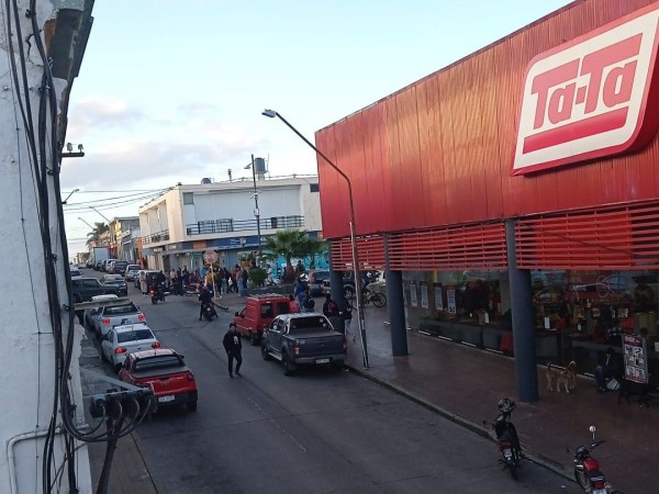 San Carlos: un adolescente resultó herido tras chocar con un auto