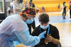 Especial Jornada en el Campus con la vacunación de personas con Síndrome de Down