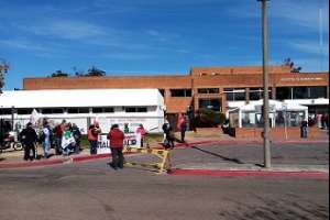 Trabajadores del Hospital de Maldonado se movilizaron y se reunieron con la Dirección