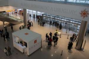 Diputado Rodrigo Blás planteó levantar cuarentena a los uruguayos vacunados que reingresan al país