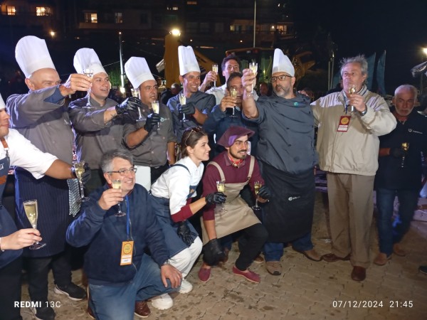 Antia aseguró que el sector gastronómico de Piriápolis está “loco de la vida” con lo que genera la Fiesta de la Paella Gigante