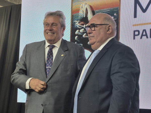 “Quiero marcar una historia apuntada a que en 2030 pueda salir de forma tranquila”, dijo Abella al asumir como intendente