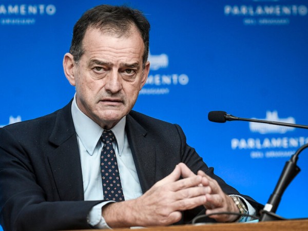 Manini Ríos dijo que el ministro Heber debería renunciar y que la oposición “se está haciendo una fiesta de esto”