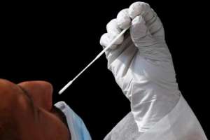 Covid-19: 753 casos nuevos, 25 muertos y 184 pacientes en CTI