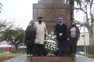 A pesar de la tormenta, Antía cumplió con el homenaje a 191 años de la Jura de la Constitución