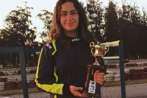 La primera mujer piloto uruguaya que correrá en la Eastern F4 tiene 18 años y es de Maldonado: Maite Cáceres
