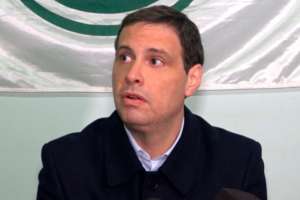 Pereyra denunció ante el senado situación "anárquica" respecto a EGEDA y que perjudica al comercio establecido