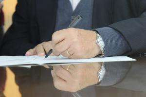 Firma digital: argentinos podrán firmar contratos de alquiler desde su país