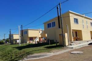 Inauguran saneamiento de 178 viviendas MEVIR en Aznárez