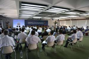 Capacitaron a peritos técnicos vehiculares de organismos públicos