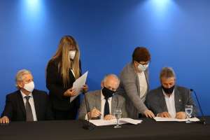Gobierno Departamental comenzará a celebrar ceremonias de matrimonio tras convenio firmado con Registro Civil