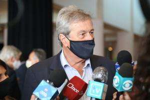 Antía anunció que oficiará casamientos y destacó creación de tres centros regionales