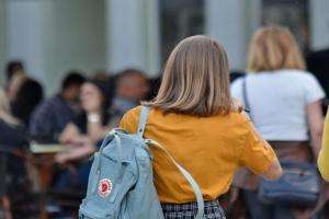 Piden que la intendencia amplíe recursos para programa de becas y de respuesta a 50 estudiantes