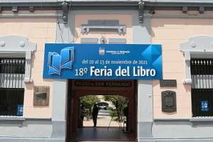 Céspedes destacó el reencuentro entre escritores, editores y público durante la Feria del Libro
