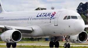 Vuelve a operar con vuelos regulares hacia y desde Punta del Este la empresa LATAM