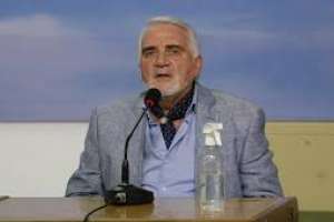 "RARISIMO". Una empresa privada sigue suministrando agua en Bella Vista; el nivel de agua y calidad en temporada están asegurados en el este, dijo Bentancur