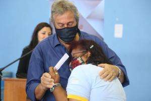 Antía se mostró emocionado ante un nuevo sorteo de terrenos en Urbanización al Norte y apartamentos de Urbaneste