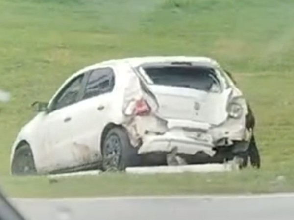 Automóvil despistó e...