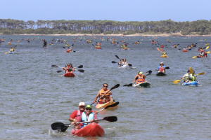deportes anunció nuevas travesías de nado, kayak y paddle surf a la isla gorriti