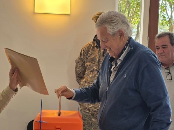 Votó el intendente interino de Maldonado y dijo que no hay “enemistad”