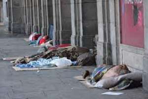 86% de quienes duermen en la calle consume sustancias; proyecto presentado pretende internación compulsiva
