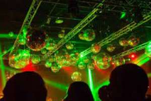 Cambios y nueva reglamentación para habilitación y funcionamiento de locales con música