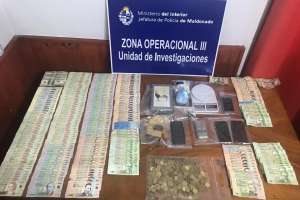 La policía realizó operativos en Aiguá y San Carlos contra la venta de drogas;  incautaron cocaína, metanfetaminas y marihuana
