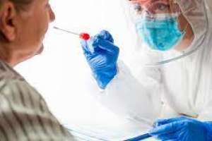 3 fallecimientos y 907 casos nuevos de Covid-19; Maldonado 32 positivos
