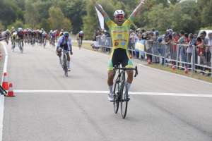 Sebastián Rodríguez del Club Ciclista Amanecer, ganó la primera etapa entre Montevideo y Maldonado de Vuelta Ciclista del Uruguay
