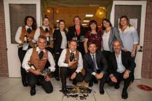 Hay 231 personas que trabajan en el hotel desde su apertura en 1997 y fueron reconocidas por sus autoridades