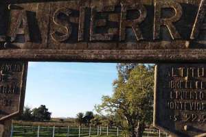 Actividad en celebración del primer ramal férreo que llegó al departamento en 1895, en estación "La Sierra"