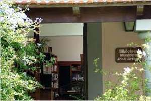 Bibliotecas públicas avanzan en digitalización de documentos