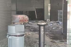 Arquitectos e ingenieros evalúan estructura del Punta Shopping