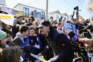 Con presencia de Lacalle y la participación de las intendencias de Rocha y Maldonado lanzaron temporada de avistamiento de ballenas 