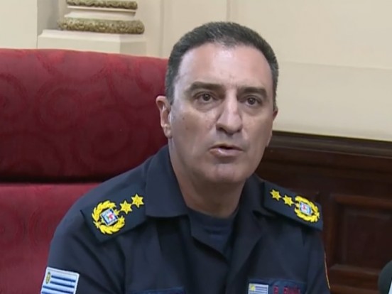 “Descontrolado”, "de difícil acceso” y con “decisión comprometedora”; así recordó el director nacional de Bomberos el incendio de Punta Shopping