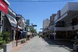 Comercio y servicios tuvieron “caída de importancia” en segundo trimestre de 2022