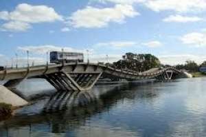 Informe sobre puente “nuevo” de La Barra revelará cargas que pasaron sobre él; el viejo tuvo reparación en 2006