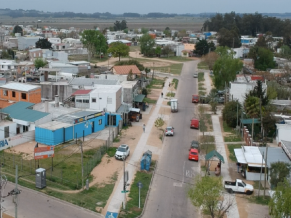 Construyen una nueva Plaza para los Barrios Hipódromo, Monterroso y Villa Hípica