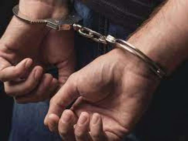 un hombre fue formalizado sin prisión por 12 delitos de estafa por internet y uno de amenazas en maldonado