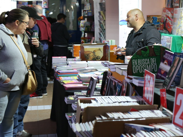 Se inició la Feria del Libro de Maldonado con una variada actividad