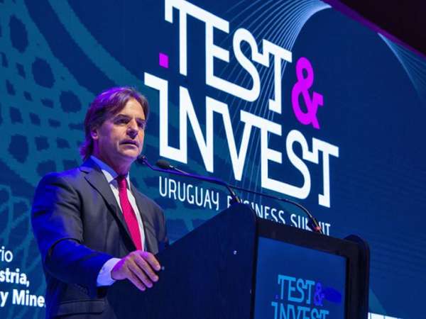 Gobierno procura atraer talentos uruguayos y extranjeros en tecnología e innovación, lo anunció Lacalle Pou en Punta del Este