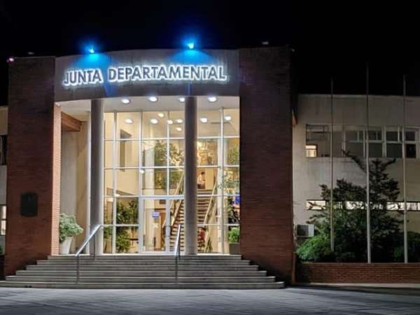 Seis sectores del FA sostienen que Correa no cumple “con los requisitos mínimos” para ser presidente del legislativo